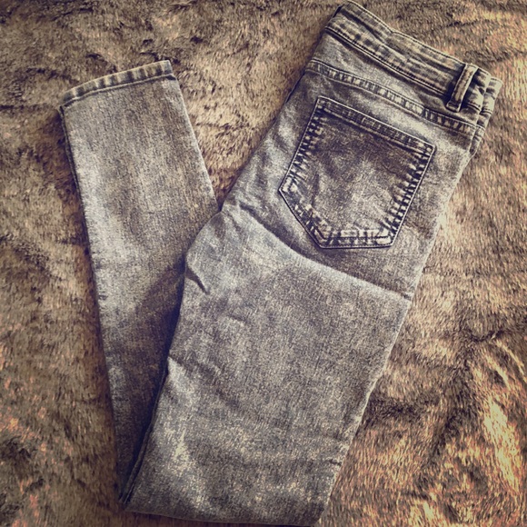 Divided Denim - H&M Divided Jeans Divided Denim - H&M Divided Jeans